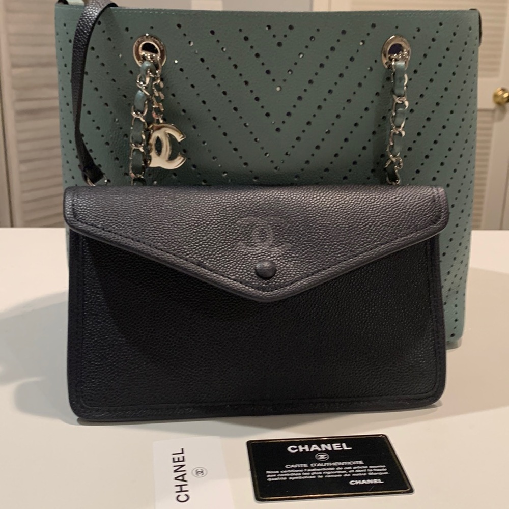 Beautiful  Channel Tote Special Limited Edition!!!